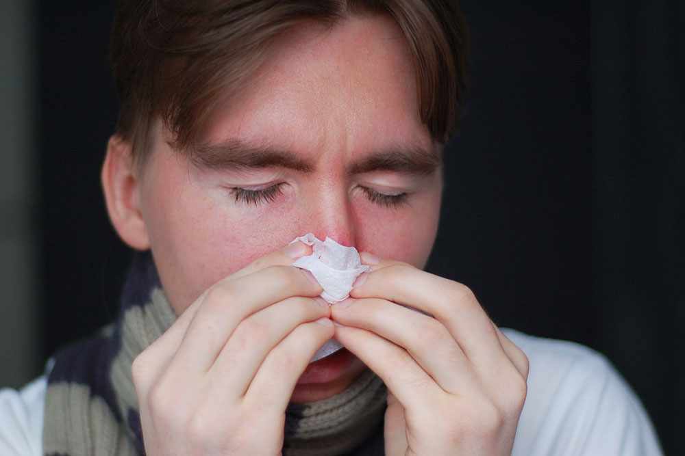 Common Symptoms of Cold and Allergies You Should Know